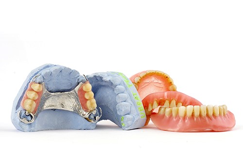 Kinds Of Dentures North Middletown KY 40357